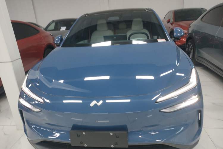 Used ONVO L60 2024 60 kWh All-Wheel Drive