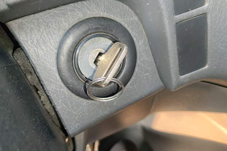 Used Jinbei Express 2017 2.0L Standard Version V19