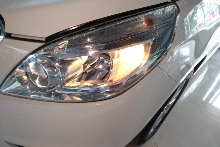 Used Buick GL8 2018 28T Luxury Model China VI Standard
