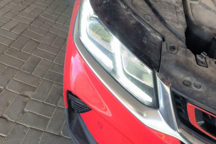 Used Geely Auto Coolray 2019 Sport Version 260T DCT Battle China VI Standard Right Front Headlight