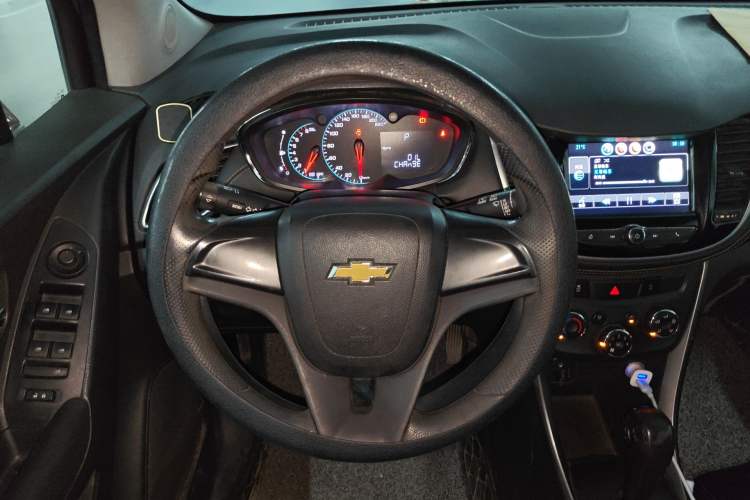 Used Chevrolet Trax 2018 330T Automatic Two-Wheel Drive Elite Model
