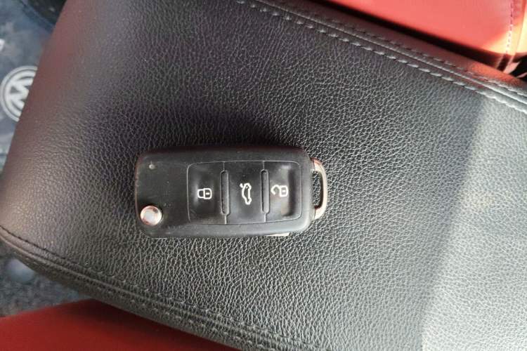 Used Volkswagen Jetta 2015 Value Edition 1.6L Automatic Comfort Version
