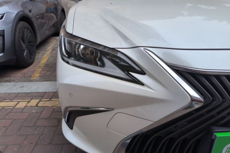Used Lexus ES 2020 200 Excellence Edition