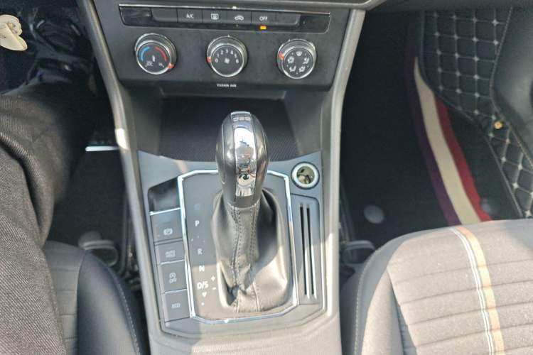 Used Volkswagen Lavida 2019 280TSI DSG Comfort Edition China VI standard
