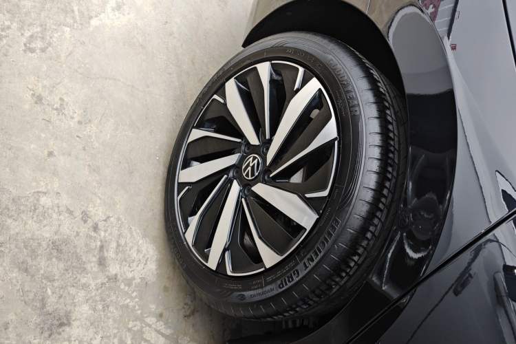 Used Volkswagen Passat 2023 330TSI Starry Elite Edition
