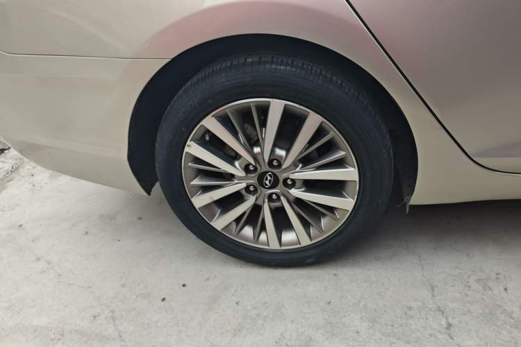 Used Hyundai Mistra 2017 1.8L Automatic Deluxe DLX Model China V Emission Standard
