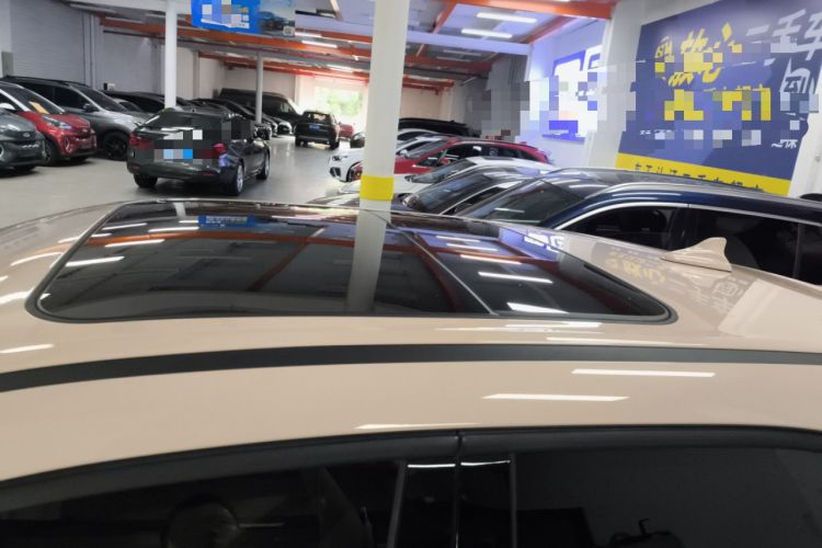 Used ORA Good Cat 2023 401 km Standard Range Premium Version Lithium Iron Phosphate
