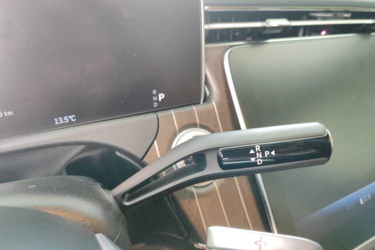 Used Mercedes-Benz E-Class 2025 Facelift E 300 L Fashion Edition