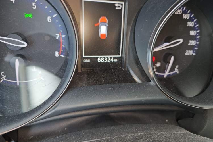 Used Toyota IZOA 2018 2.0L Yichi Version China VI Standard Odometer Close Up