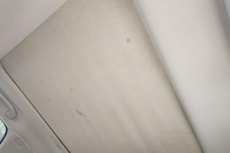 Used Infiniti QX60 2014 2.5 S/C Hybrid All-Wheel-Drive Versatile Edition Headliner