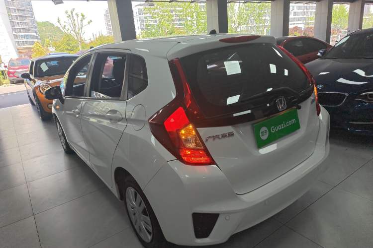 Used Honda Fit 2016 1.5L LX CVT Comfort Model
