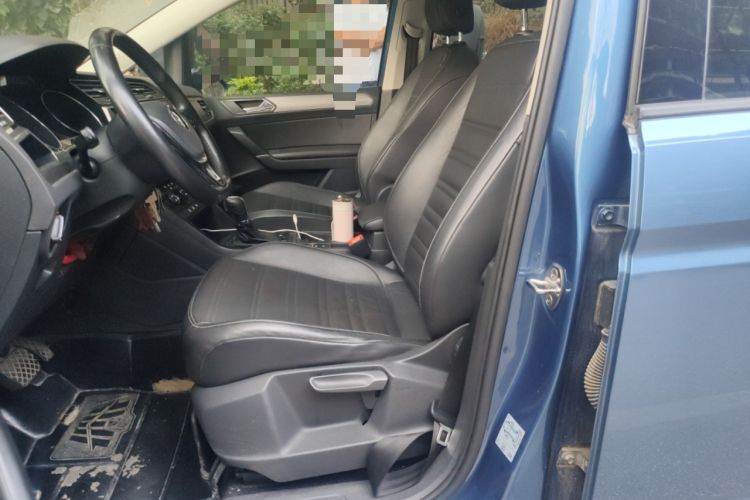 Used Volkswagen Touran 2016 Volkswagen Touran L 280TSI DSG Comfort Edition Left Front Seat