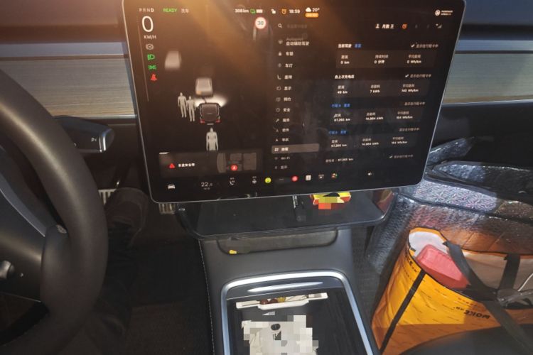 Used Tesla Model Y 2023 Rear-Wheel-Drive Version
