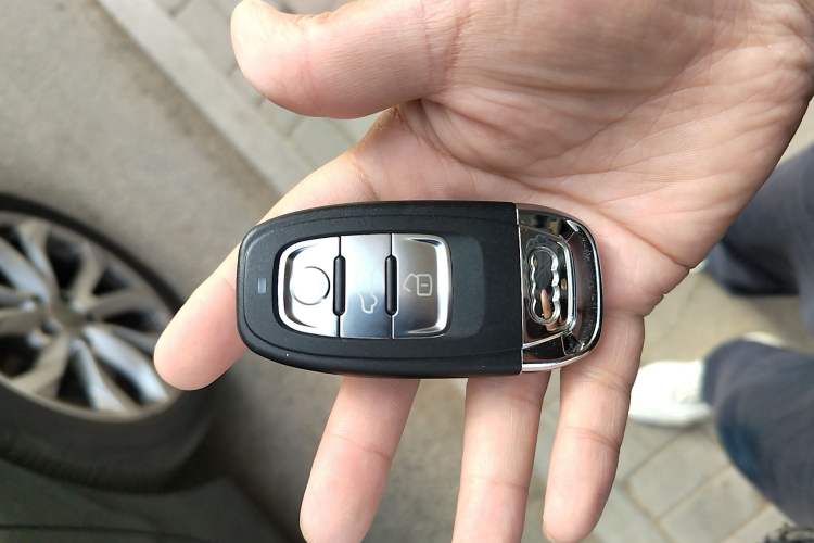 Used Audi A6L 2018 30th Anniversary Edition 35 TFSI Fashion Model Vehicle Key