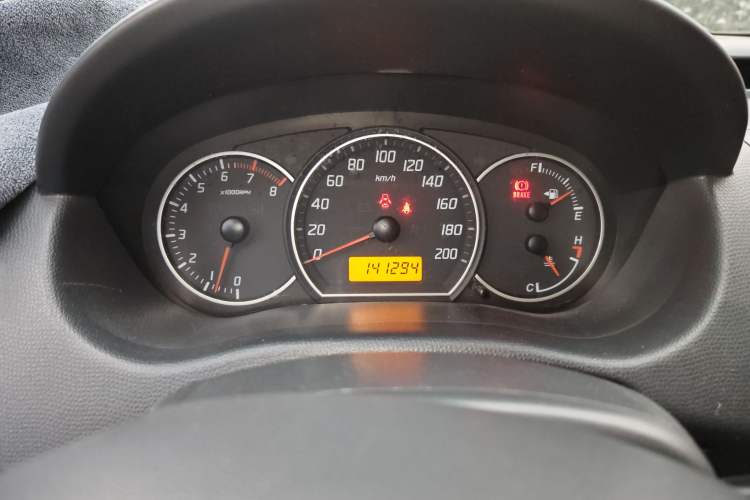 Used Suzuki Swift 2013 1.5L Manual Standard Edition