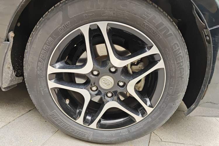 Used BYD G5 2014 1.5TID Automatic Flagship Model