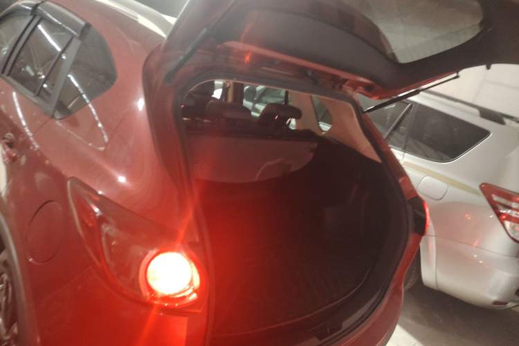 Used Mazda CX-5 2015 2.5L Automatic 4x4 Prestige Edition
