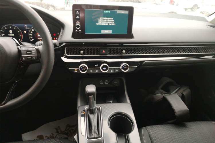 Used Honda Civic 2022 240TURBO CVT Dynamic Edition