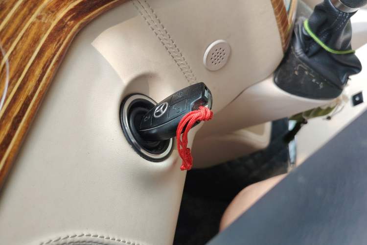 Used Mercedes-Benz Viano 2015 3.0L Partner Edition