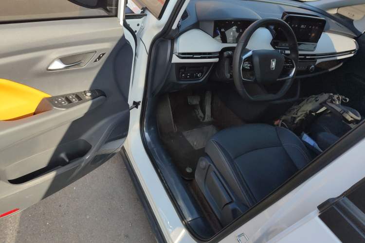 Used Bestune NAT 2023 PRO Comfort Travel Edition 425km
