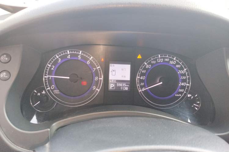 Used Infiniti QX50 2015 2.5L Comfort Edition
