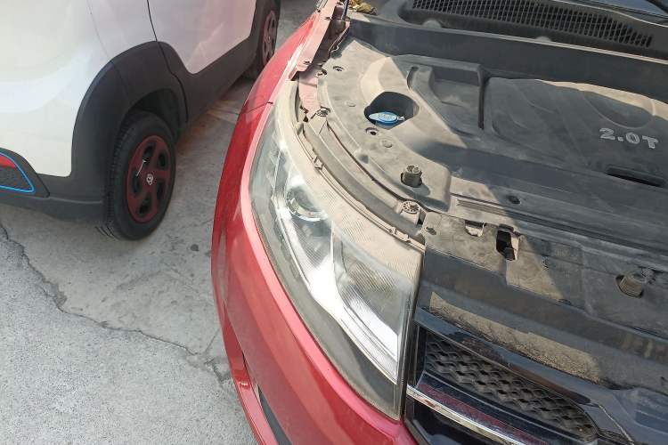 Used Land X7 2016 2.0T Panoramic Deluxe Edition Right Front Headlight