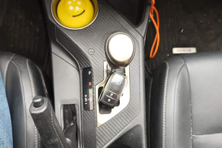 Used Toyota RAV4 2015 2.5L Automatic 4x4 Elite Edition