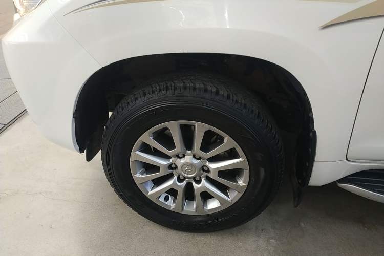 Used Toyota Prado 2018 3.5L Automatic TX
