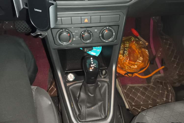 Used Volkswagen T-Cross 2021 1.5L Automatic Fashion Edition Gear Lever