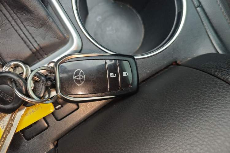 Used Toyota Highlander 2015 2.0T Four-Wheel Drive Luxury Edition 7-Seater