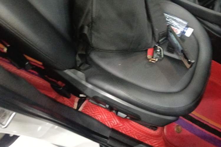 Used BMW X1 2016 sDrive18Li Premium Edition Right Front Seat