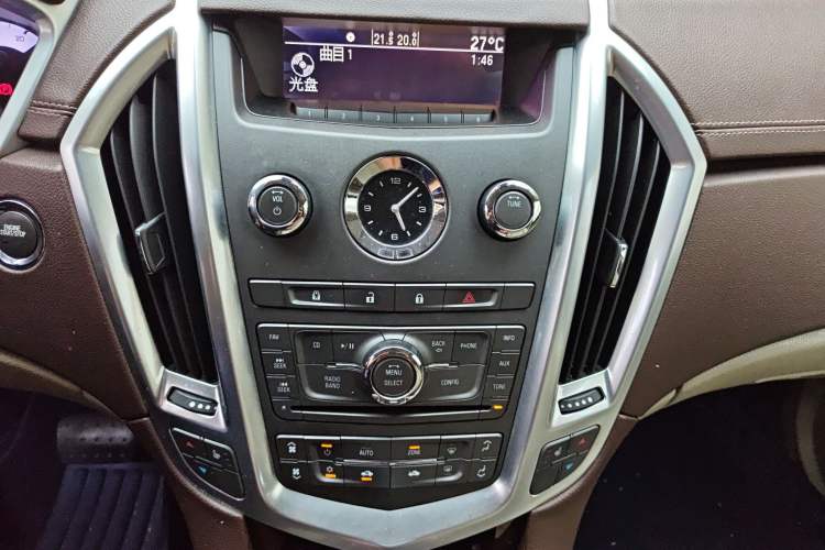 Used Cadillac SRX 2011 3.0L Luxury Model
