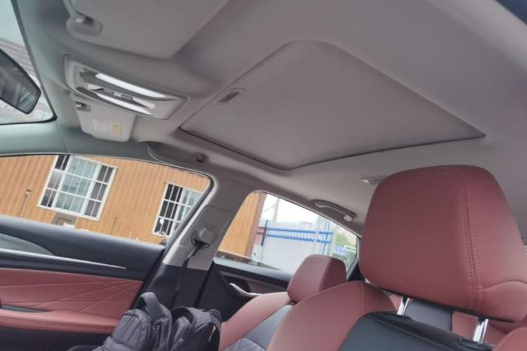 Used CHANGAN Eado 2023 Changan Edition PLUS Blue Whale NE 1.4T GDI DCT Prestige Version Headliner