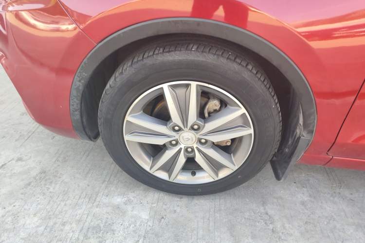 Used CHANGAN Eado 2016 1.6L Automatic Junku Model Left Front Wheel Hub