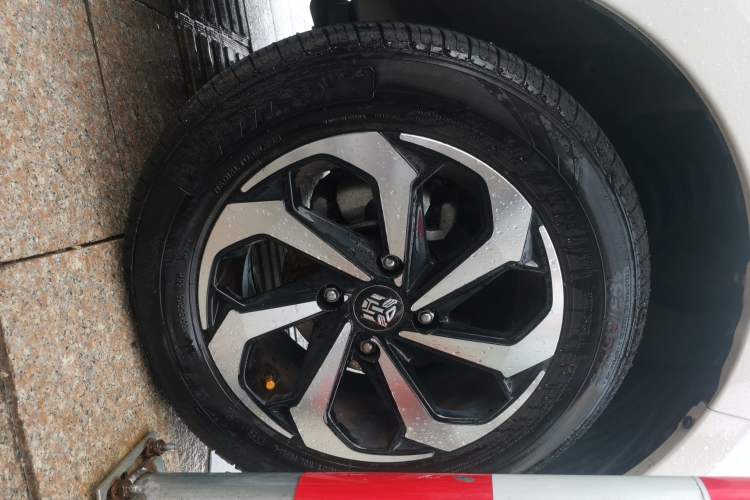 Used Chana Ounuo S 2023 1.5L Deluxe Edition Dual-Steaming Air-Conditioned Passenger Van JL473QG 7 Seats