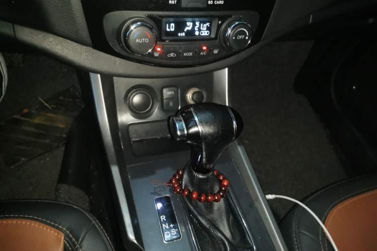 Used Haima S5 2015 1.5T CVT Luxury Model Gear Lever