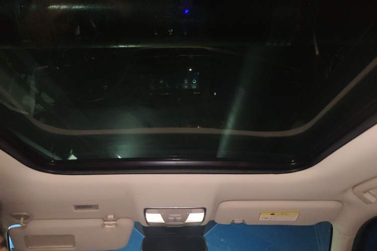 Used CHANGAN CS95 2021 2.0T Two-Wheel Drive Luxury Version Headliner