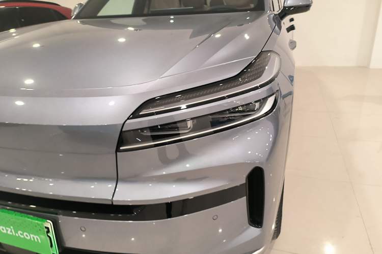 Used ONVO Luxeed L90 2025 Model—Max Six-Seater Version