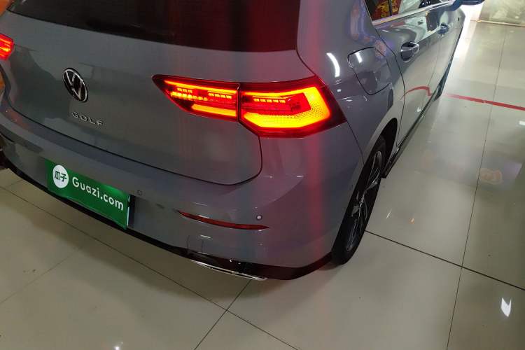 Used Volkswagen Golf 2023 Facelift 280TSI DSG R-Line Lite