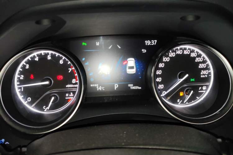 Used Toyota Camry 2021 2.0G Luxury Edition