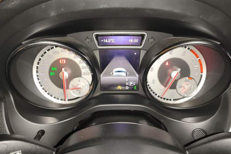 Used Mercedes-Benz CLA 2015 CLA 220 4MATIC