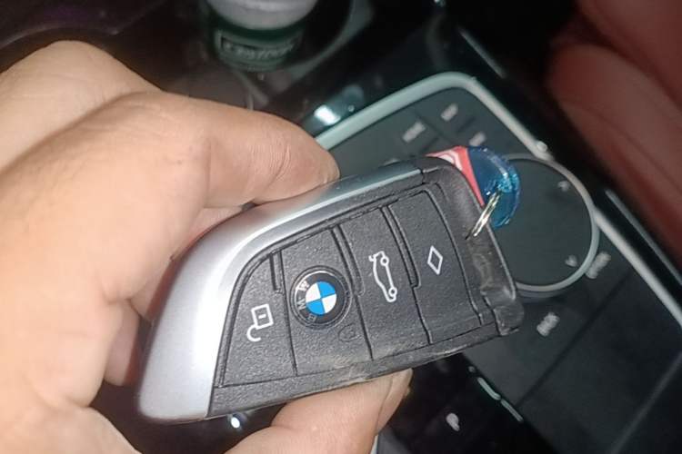 Used BMW iX3 2022 Updated Leading Version
