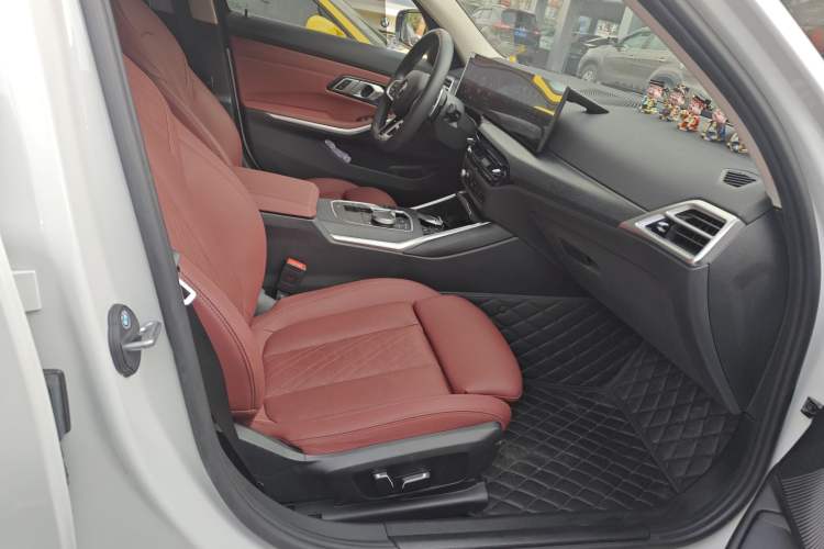 Used BMW 3 Series 2025 325Li M Sport Package
