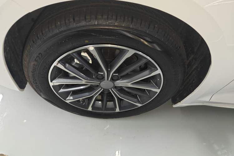 Used Geely Auto Preface 2025 Dongfang Yao 1.5TD Jinghong Edition+
