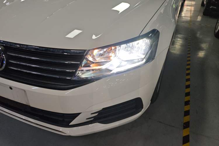 Used Volkswagen Lavida 2019 Lavida Start 1.5L Automatic Trendy Version China VI Standard
