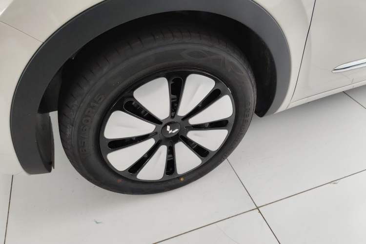 Used Wuling Bingo 2024 333 km Enjoyment Version