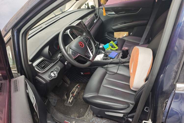 Used BYD Song MAX 2017 1.5T Automatic Smart Connect Elite 7-Seater Left Front Seat