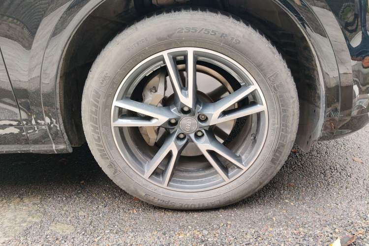 Used Audi Q5L 2020 40 TFSI Prestige Fashion Edition Right Front Wheel Hub