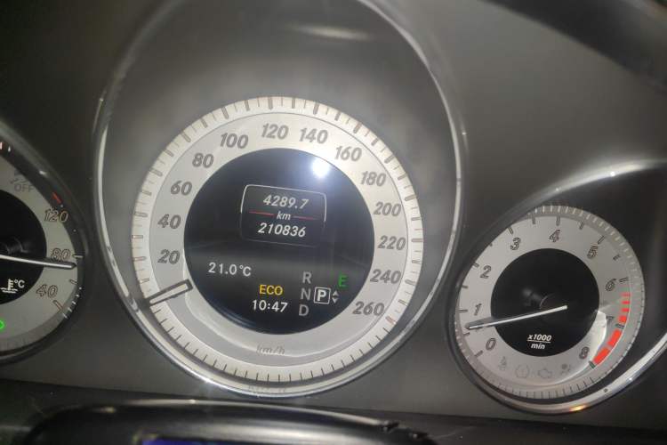 Used Mercedes-Benz GLK-Class 2015 GLK 260 4MATIC Dynamic Edition Ultimate Version