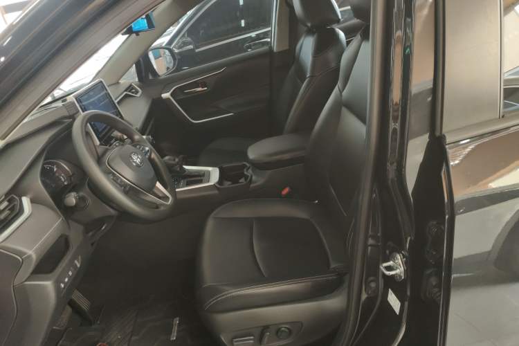 Used Toyota RAV4 2020 2.0L CVT Two-Wheel Drive Fashion Edition